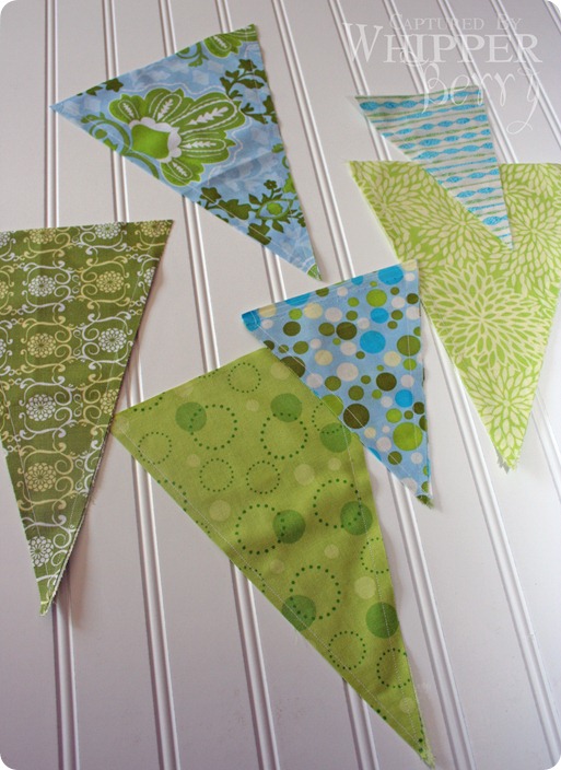 {Tutorial} Fabric Bunting • Whipperberry